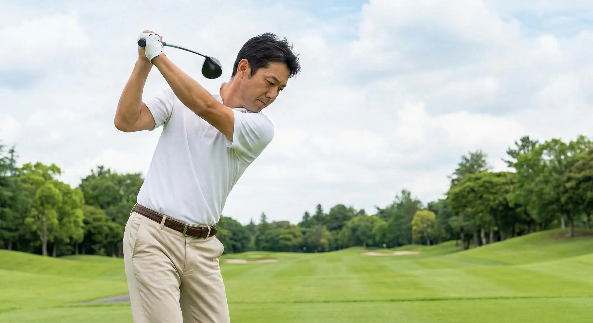 稲城のゴルフで飛距離アップを目指す腰痛持ち男性のための実践ガイド
